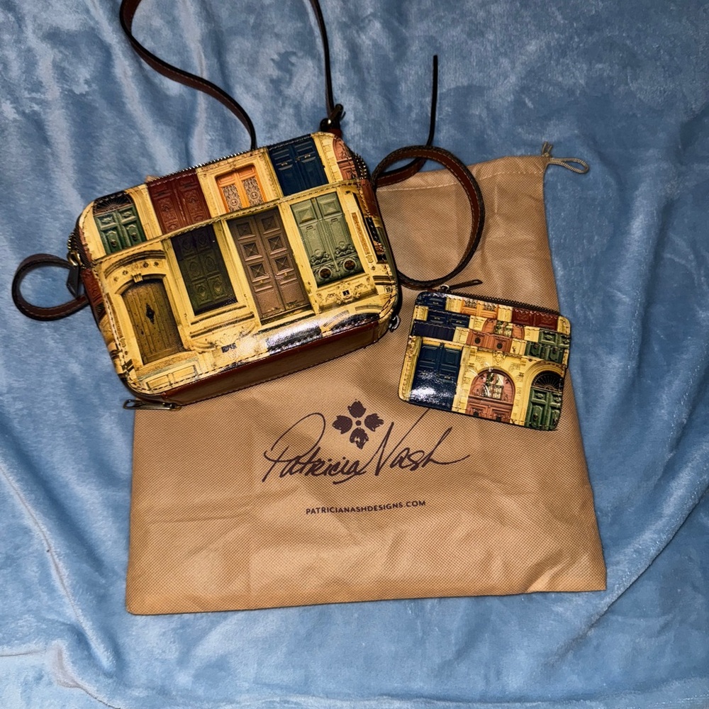 Patricia Nash Doorway to Italy Rimini Bag and Credit Card Holder Set
